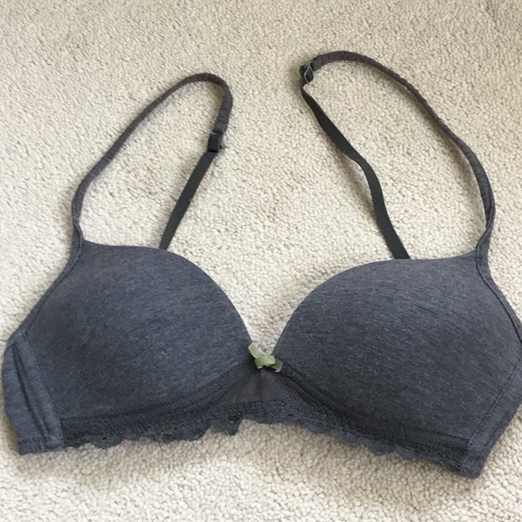 La Senza bra size 30B